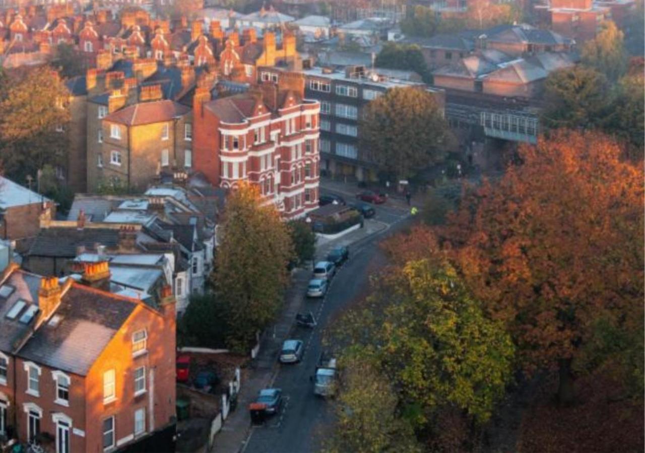 Charming 2-Bedroom Flat In Shepherd'S Bush, Near Hammersmith Londres Exterior foto